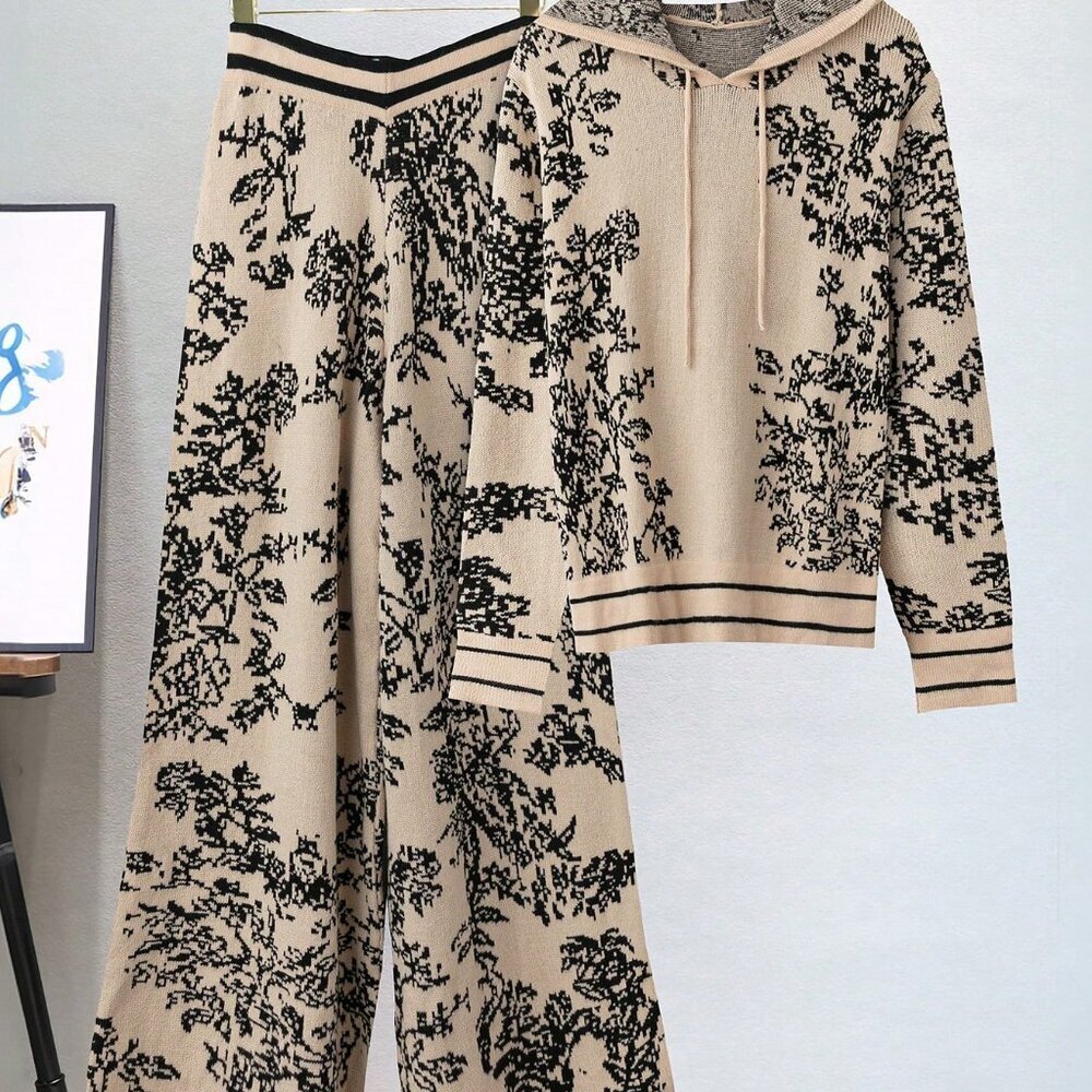 Khaki Boho Women's Printed Sweater Set